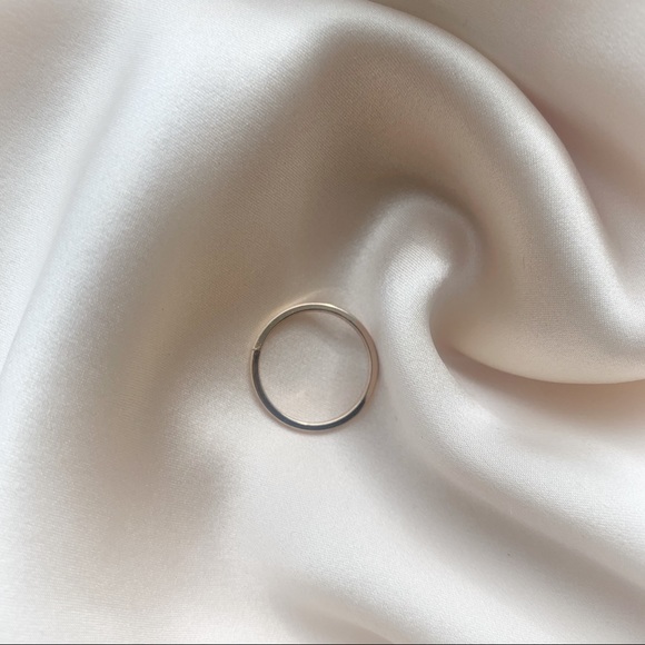 Dainty stackable ring size 6 - Picture 1 of 3